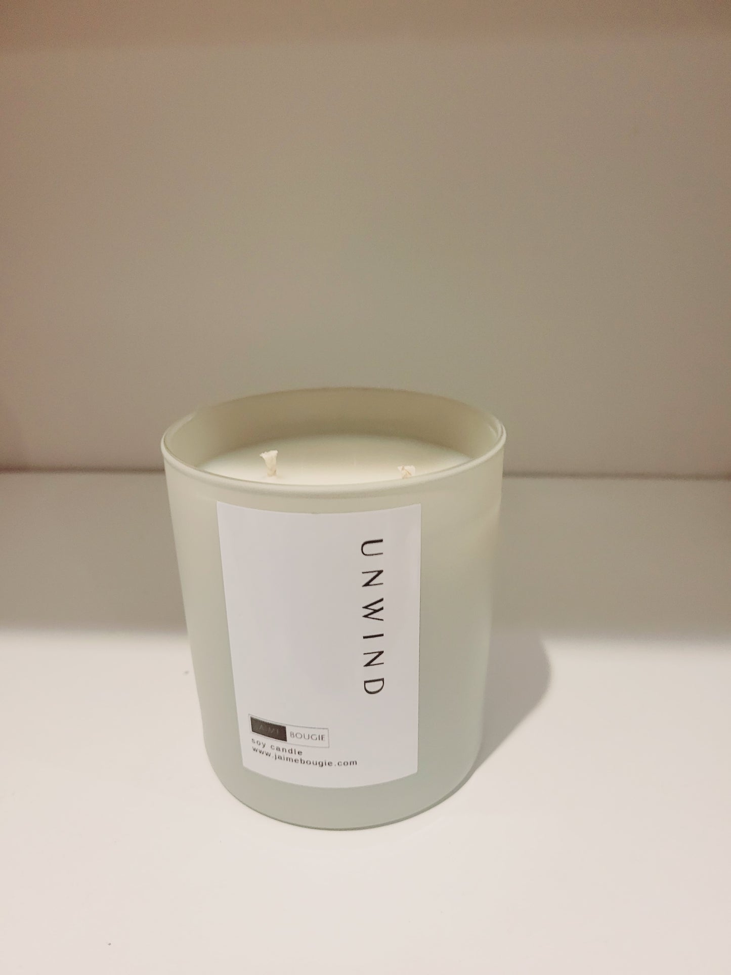 UNWIND J'aime Bougie